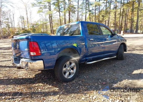 2010 Dodge Ram 1500 Slt/Sport/Trx z USA, uszkodzony, nr VIN 1D7RV1CT9AS104146